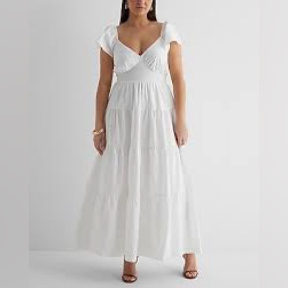 Express Elegant White V-Neck Blouse